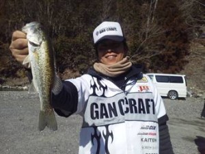 2012021403 2012021403